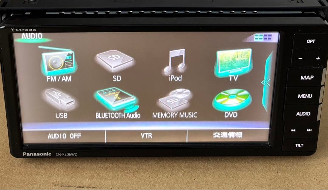 カーナビ Panasonic CN-RE06WD