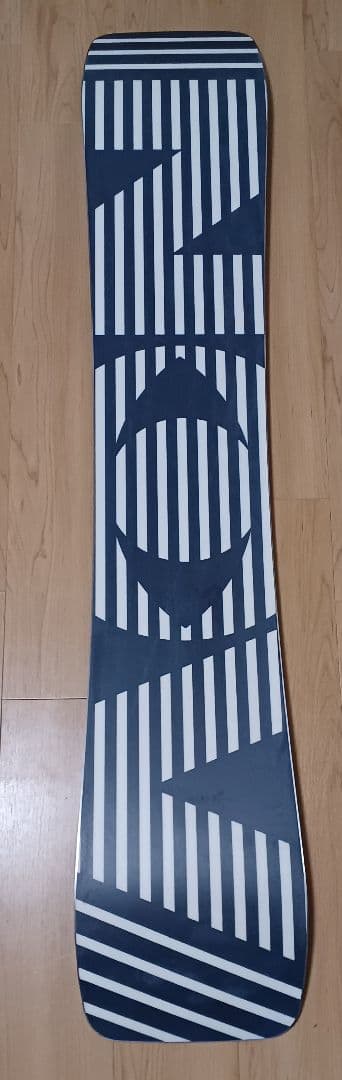 NOVEMBER WOW　スノーボード　板