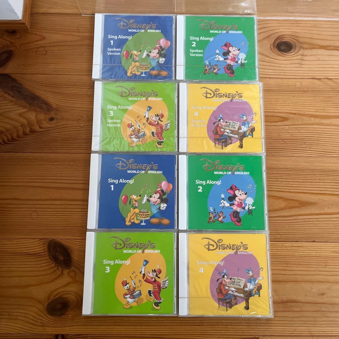 美品・未開封多数　DWEディズニー英語システム(DVD36枚、CD8枚、その他)