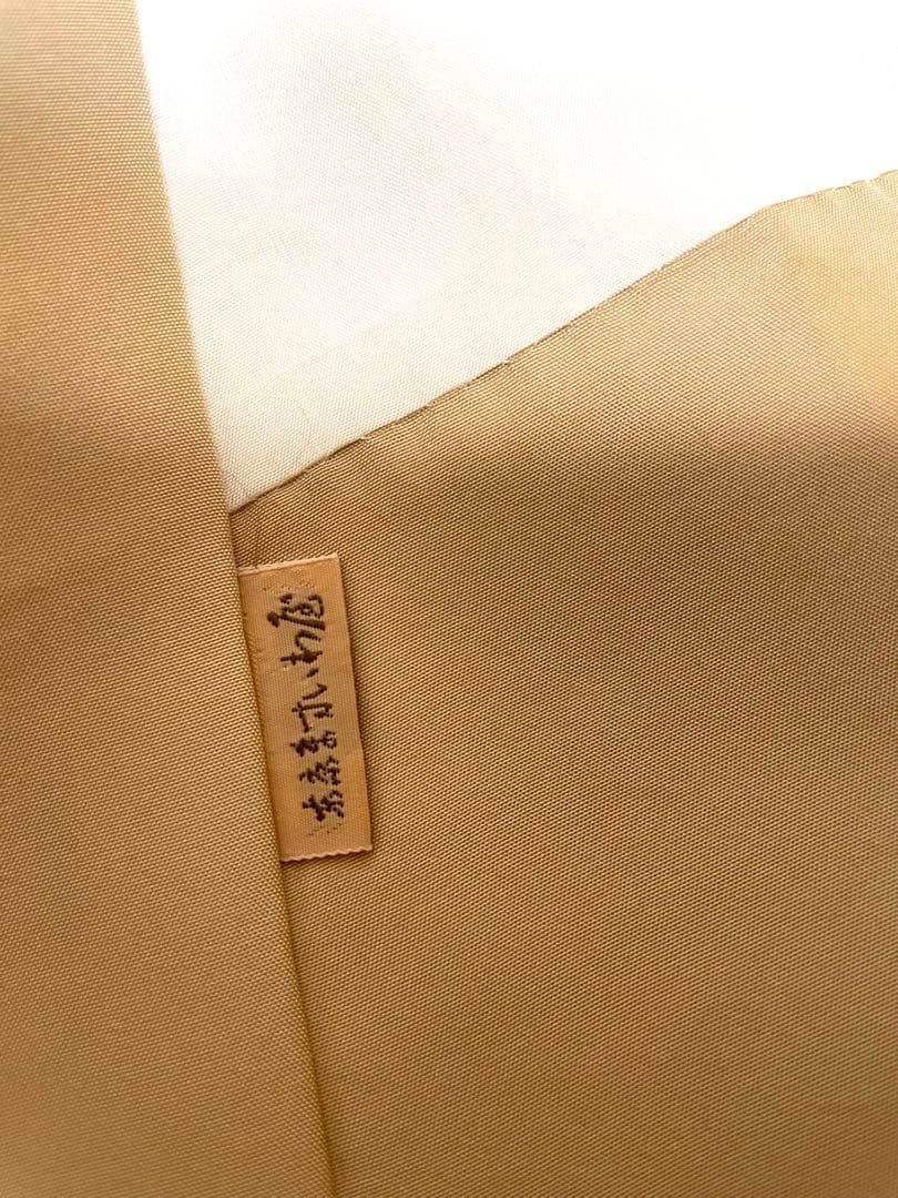 未使用　袷　正絹　一つ紋入り　紬　身丈（肩から）160.5㎝　身幅やや広め
