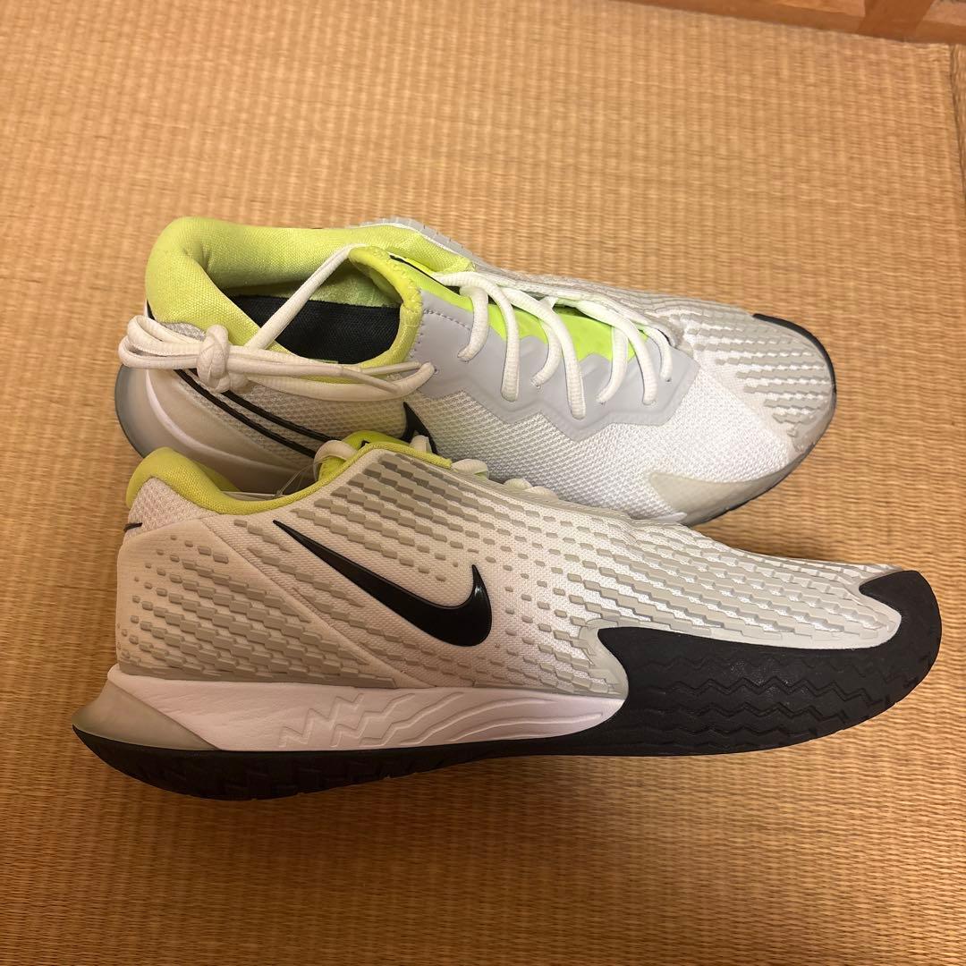 Nike テニスシューズ ホワイト/イエロー