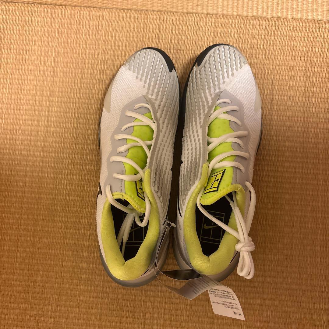 Nike テニスシューズ ホワイト/イエロー