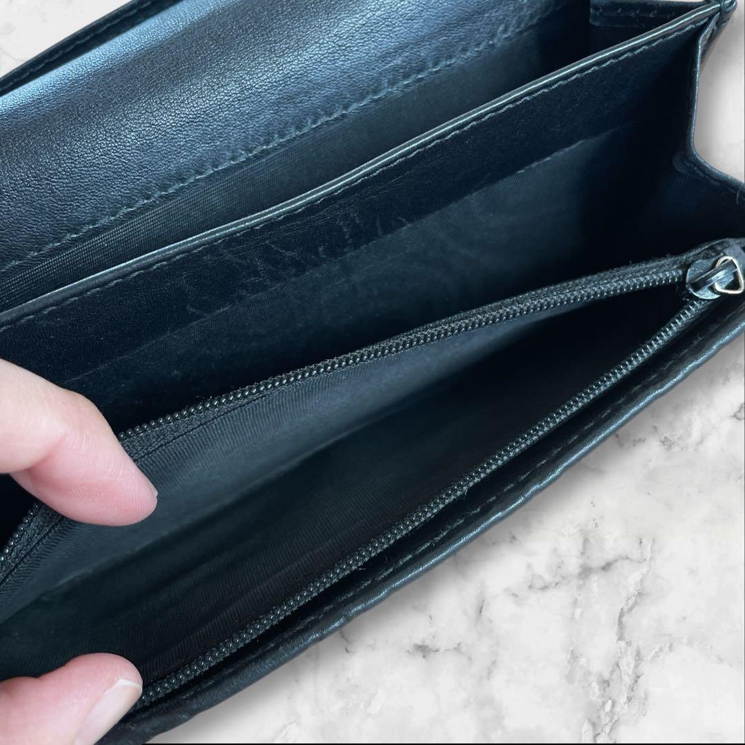 訳あり美品✨　GUCCI グッチ GG柄　シマレザー 　二つ折り長財布 ブラック