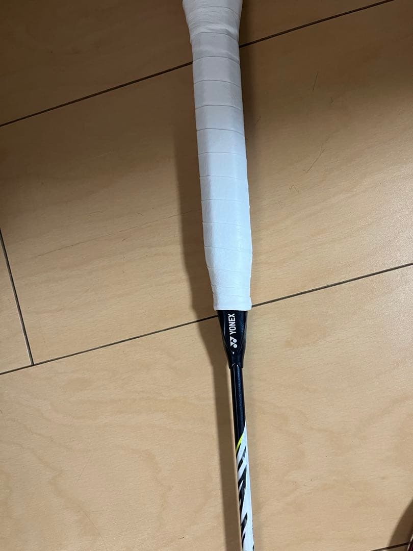 アストロクス99Pro 白い方