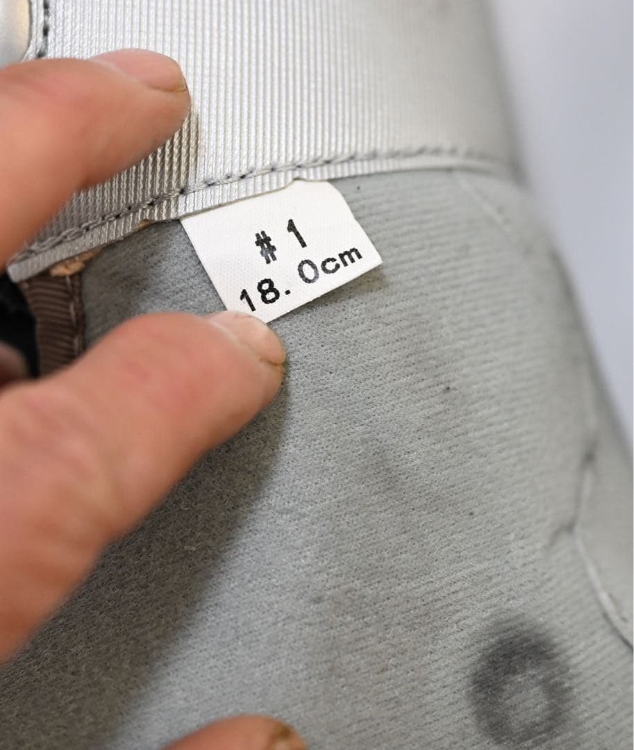 スキー板、ブーツのセット　ビクトリア　ROSSIGNOL. STREULE