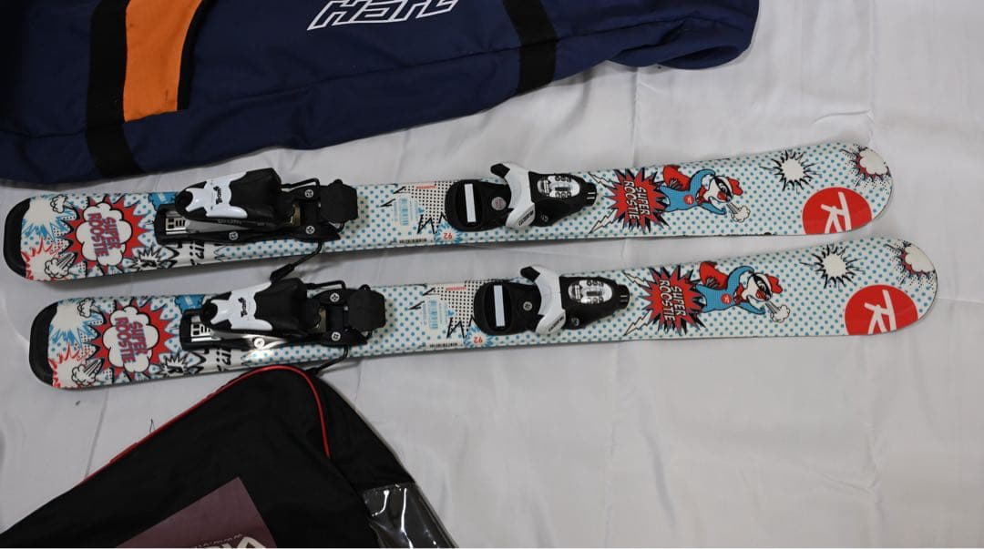 スキー板、ブーツのセット　ビクトリア　ROSSIGNOL. STREULE