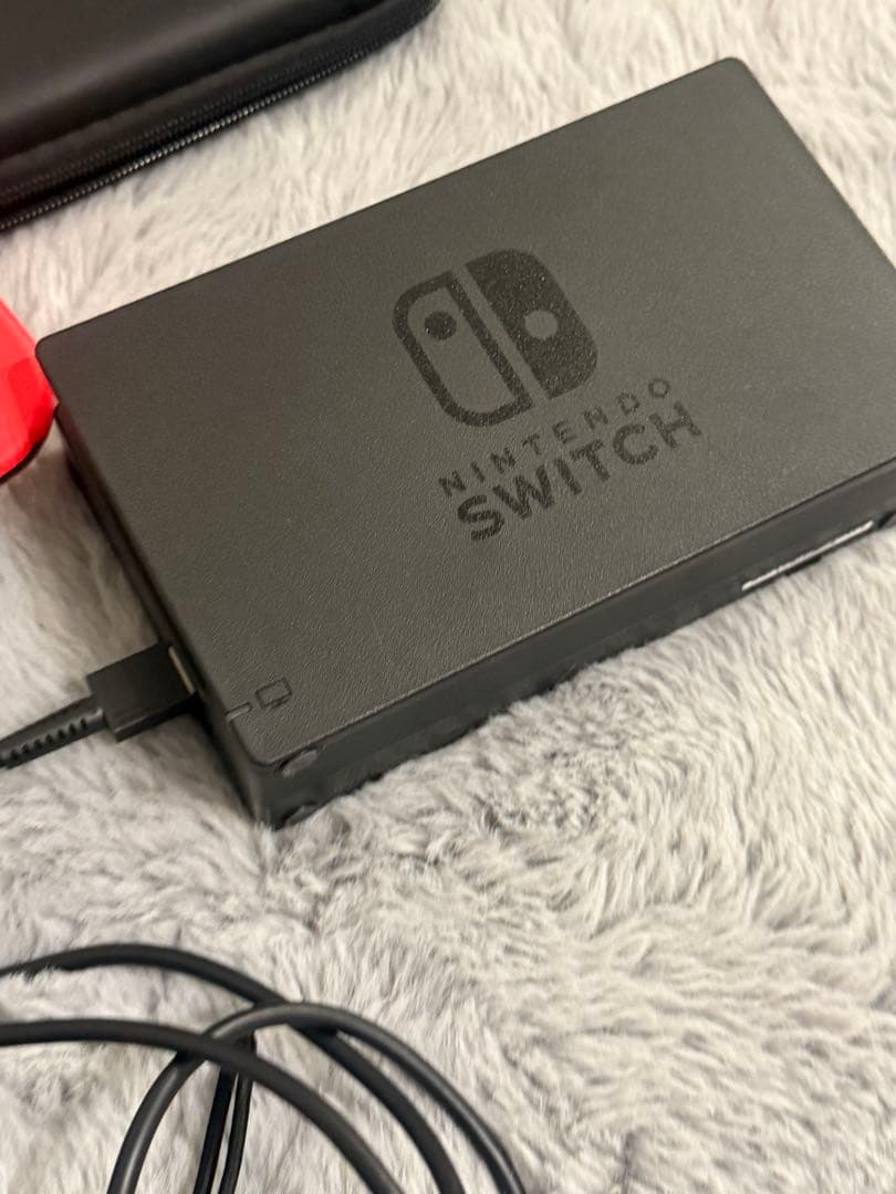 NINTENDO SWITCH 本体