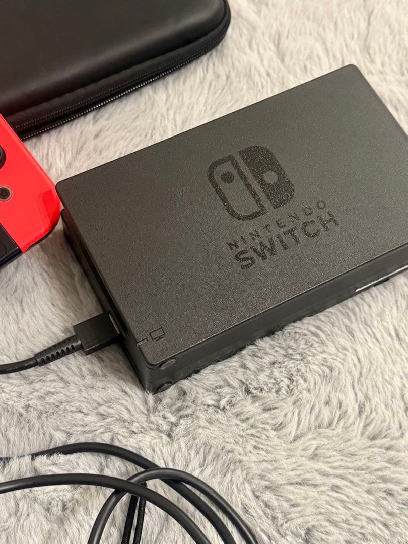 NINTENDO SWITCH 本体