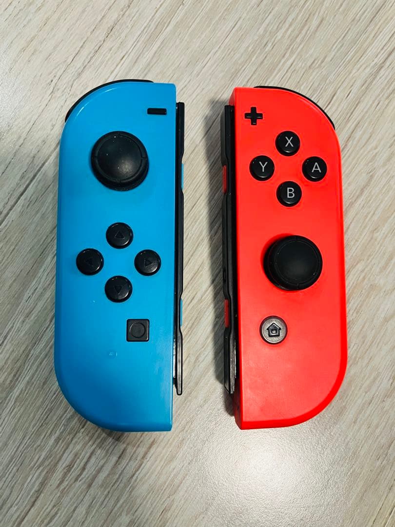 【再出品】Switch本体+純正プロコンセット+microSD・オマケ付き！