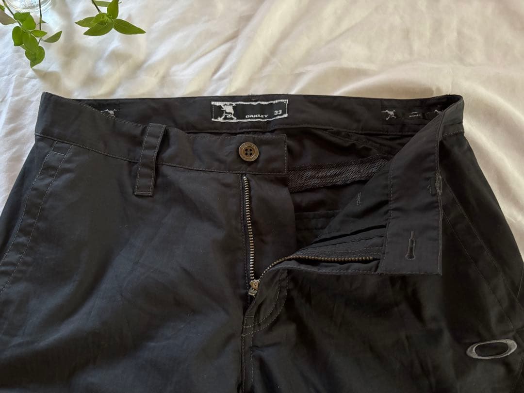 美品✨Oakley オークリー　ゴルフウェア　黒パンツ　スカル刺繍　サイズ33