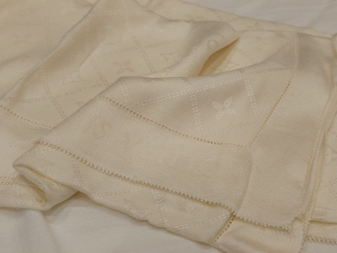 【Louis Vuitton】 ストール アイボリー