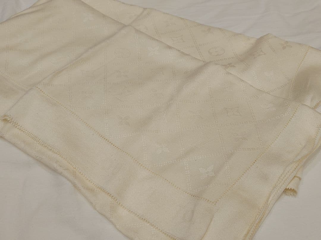 【Louis Vuitton】 ストール アイボリー