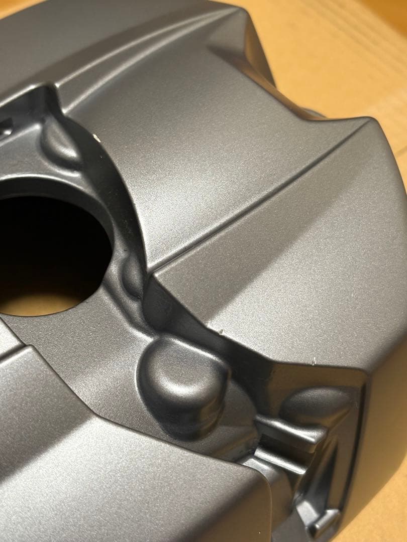  RNINET エンジンヘッドカバー左側