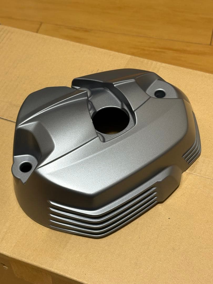  RNINET エンジンヘッドカバー左側