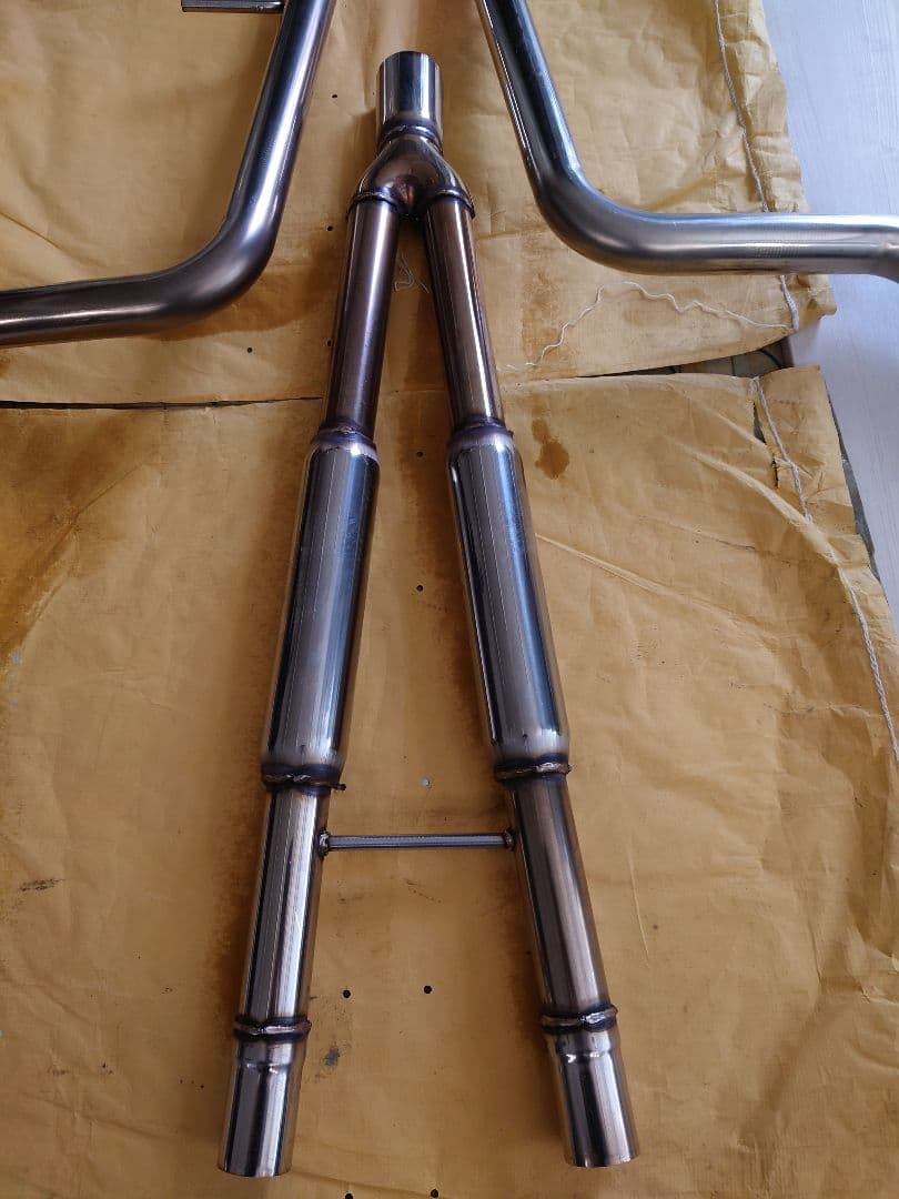 30/31セルシオ専用　スリーキャッツマフラー