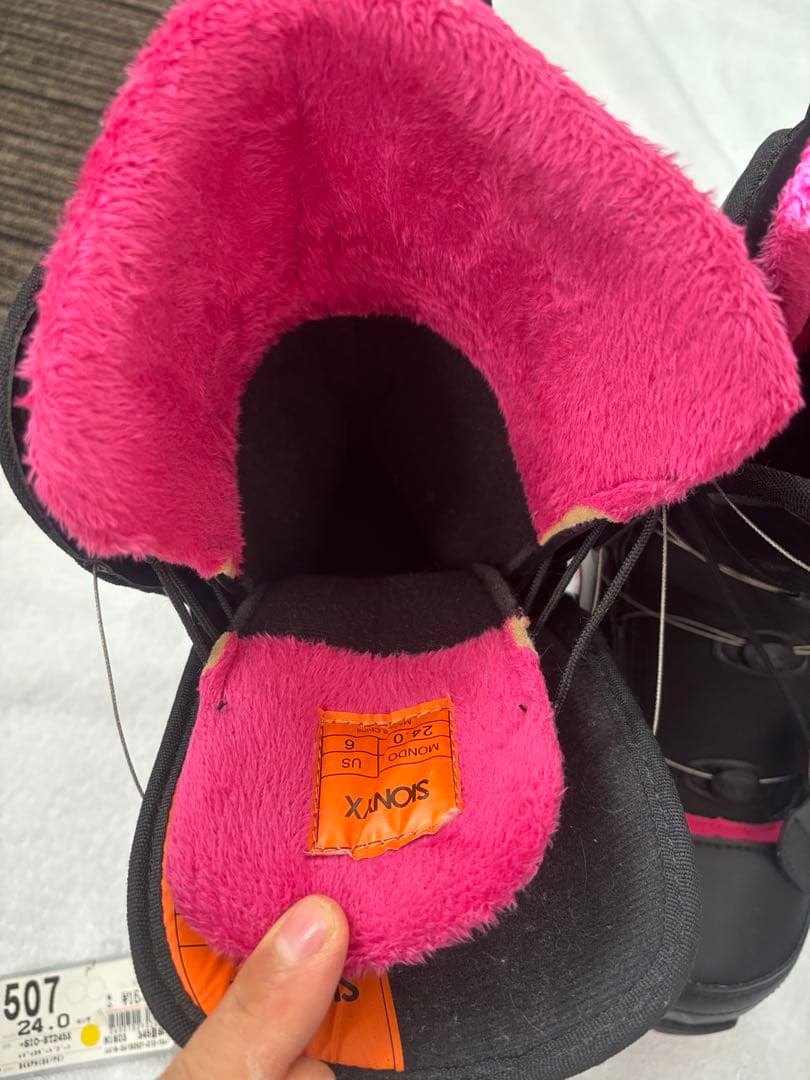 な*ん様 SIONYX スノボーブーツ美品