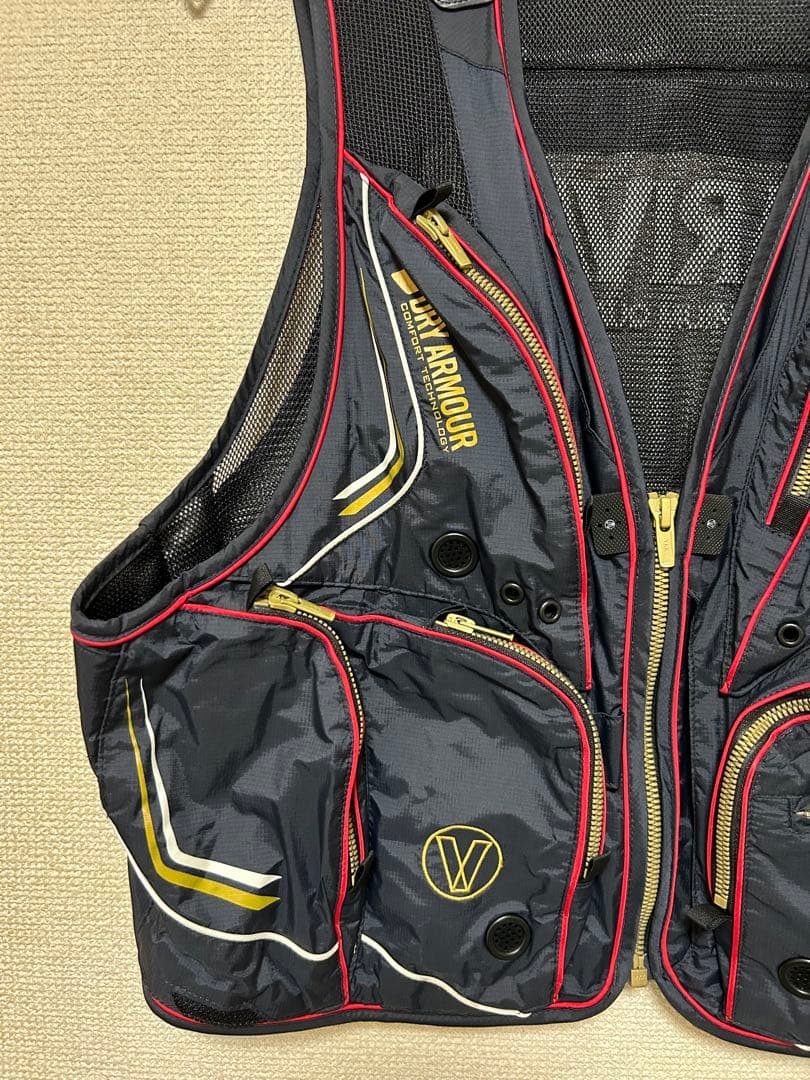 VARIVAS フィッシングベスト LL 黒/赤