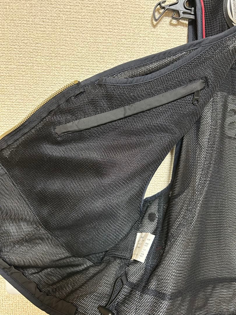 VARIVAS フィッシングベスト LL 黒/赤