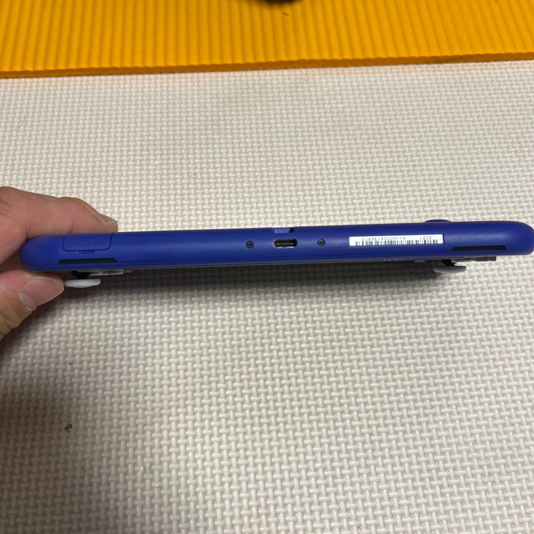 Nintendo Switch Lite 青+ケース