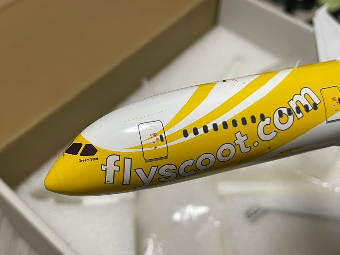 Boeing 787-9 Scoot モデル 1:200
