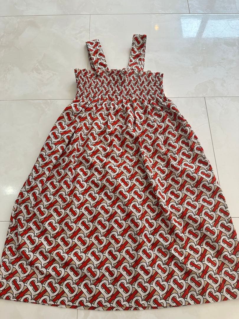 お値下げ⭐︎バーバリー⭐︎ワンピース⭐︎4Y104センチ⭐︎