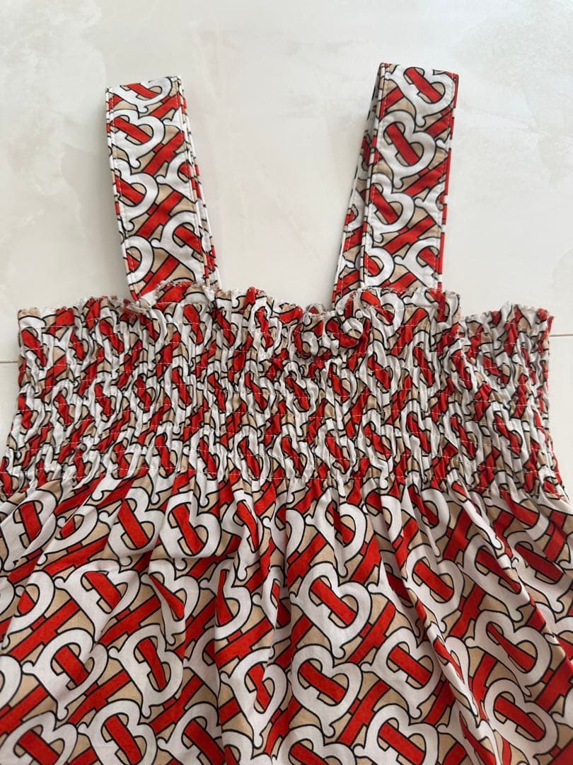 お値下げ⭐︎バーバリー⭐︎ワンピース⭐︎4Y104センチ⭐︎