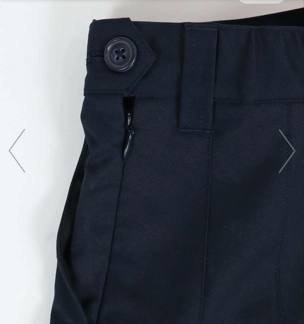 新品未使用　タグ付き　プリーツスカート　 NEW ERAコラボ　色はネイビー