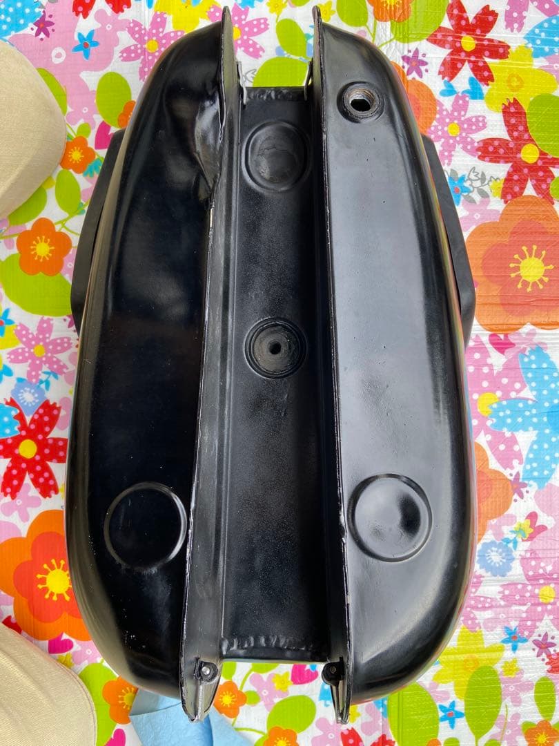 BSA C-15 ガソリンタンク