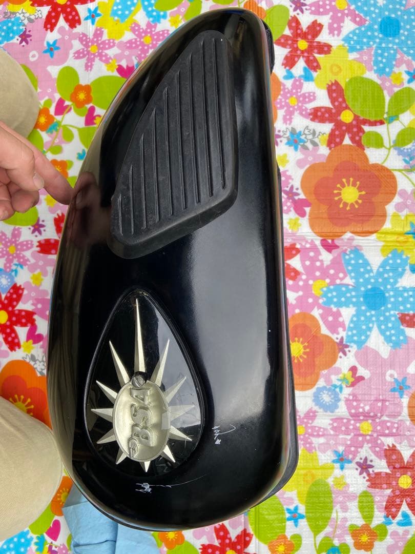 BSA C-15 ガソリンタンク