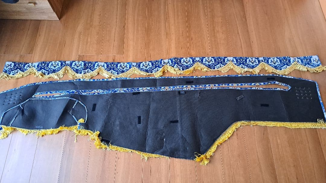 日野、グランドプロフィア後期用 ２セット 青色花柄 布