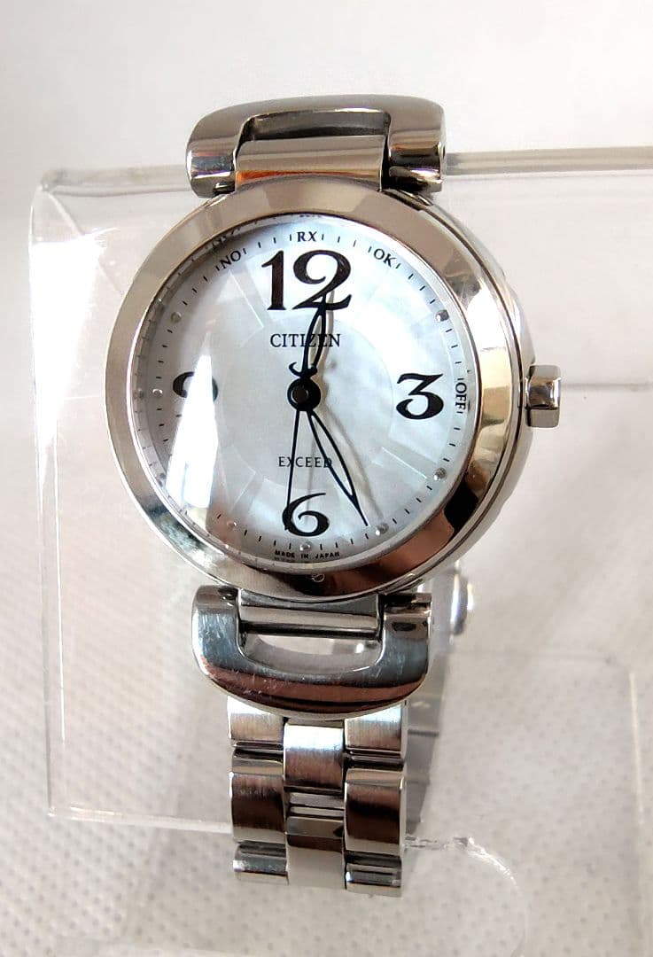 【電波ソーラー、極美品、希少】シチズン　エクシード　マニフィーク　白蝶貝ダイヤル