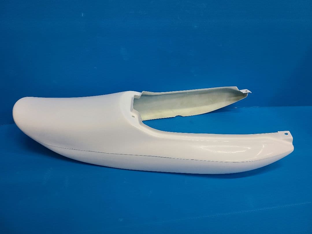 バリオス250 2型 Z2タイプ テールカウル 新品