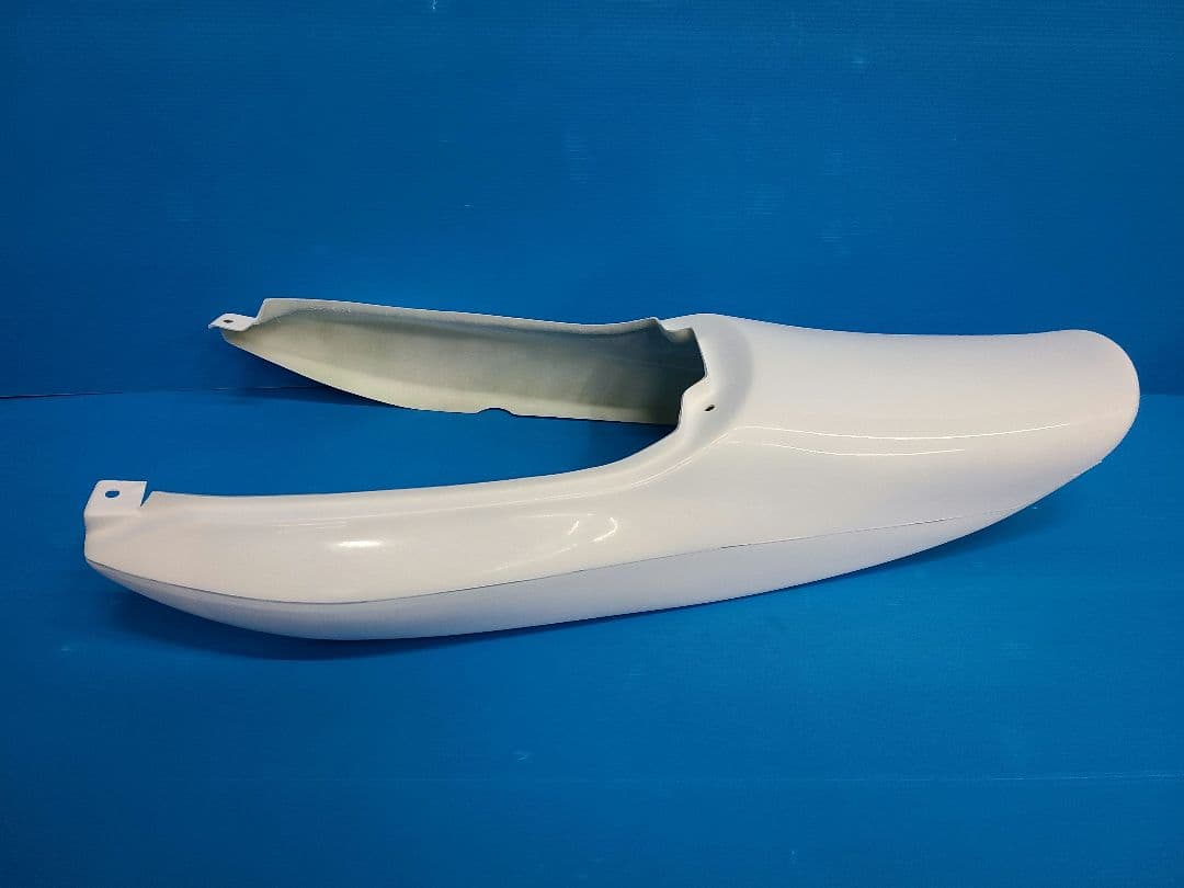 バリオス250 2型 Z2タイプ テールカウル 新品