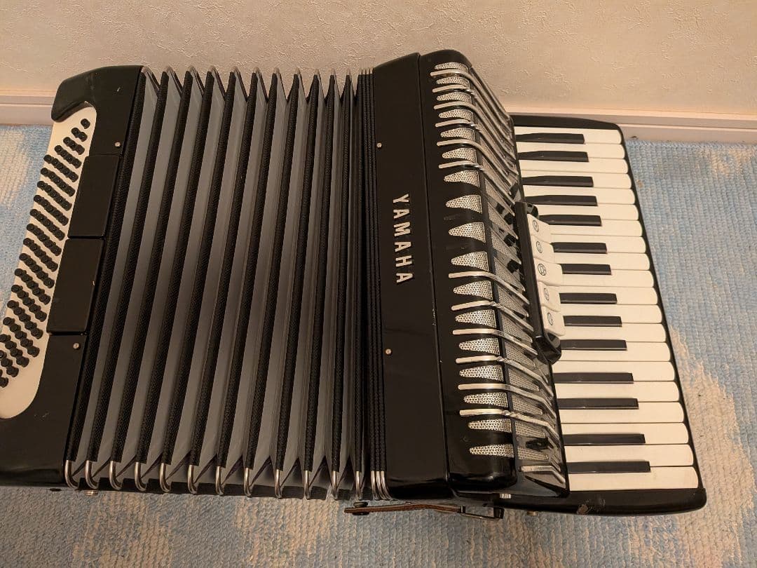 YAMAHA YA-80 アコーディオン 動作確認 音出 現状品