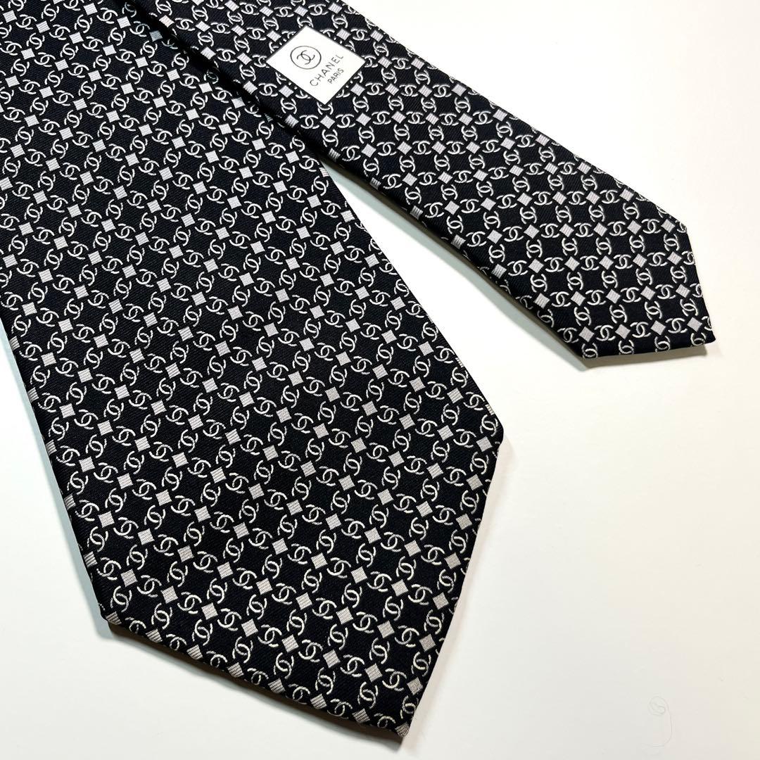 ✨良品✨ CHANEL シャネル　ネクタイ　高級シルク　ココマーク　総柄
