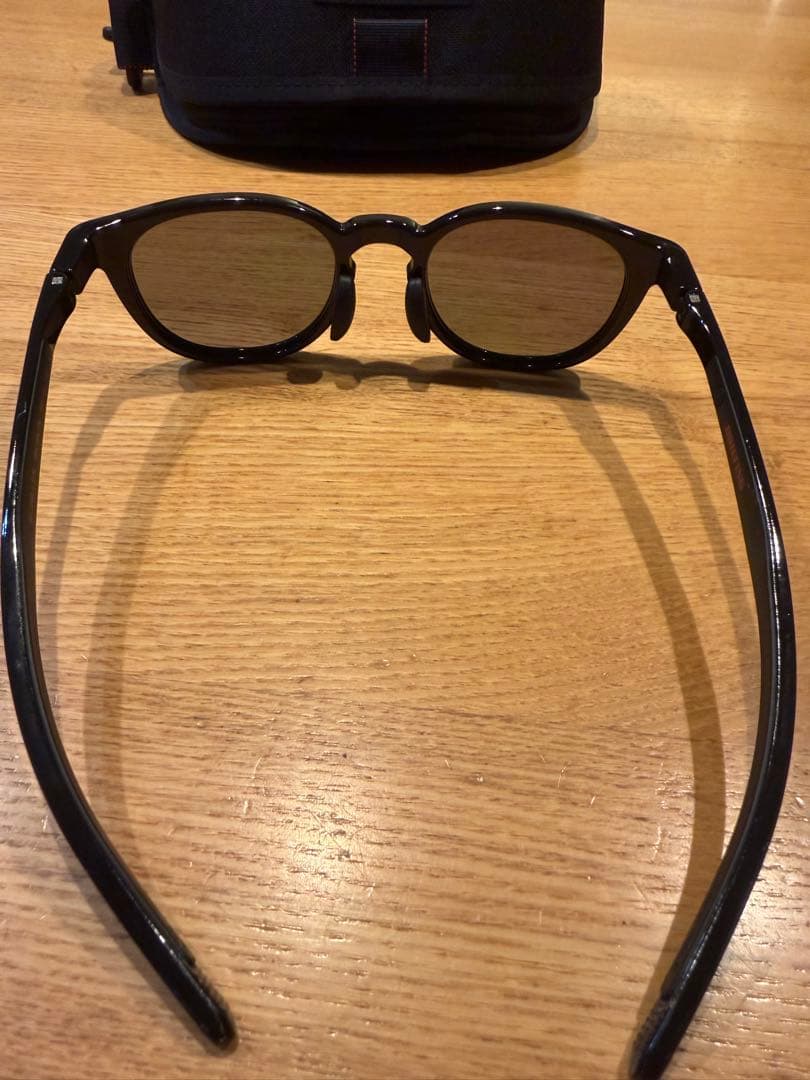 ブリーフィング×アイヴォル　コラボサングラス