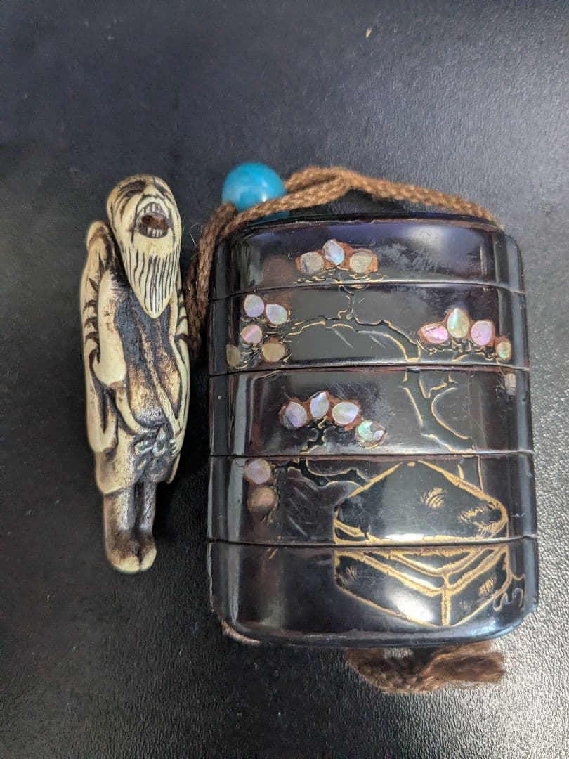 印籠　骨董品 桜模様