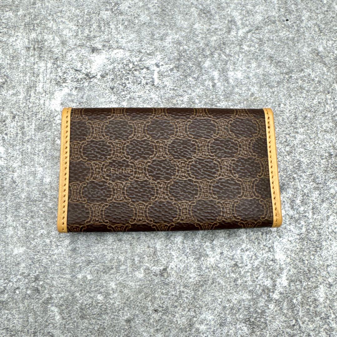 極美品　セリーヌ トリオンフ マカダム 6連キーケース ブラウン M14