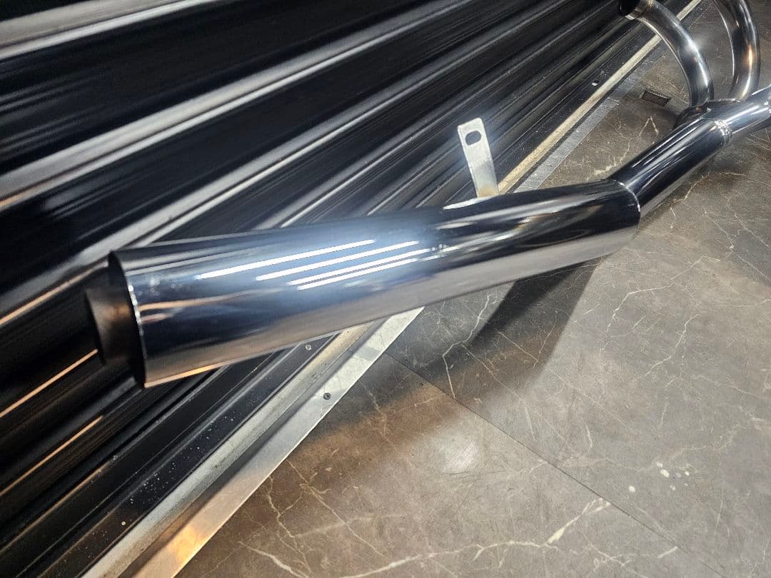 ☆ りゅう　☆　GT750　集合管マフラー