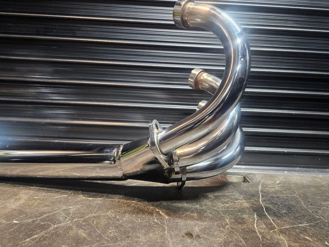 ☆ りゅう　☆　GT750　集合管マフラー