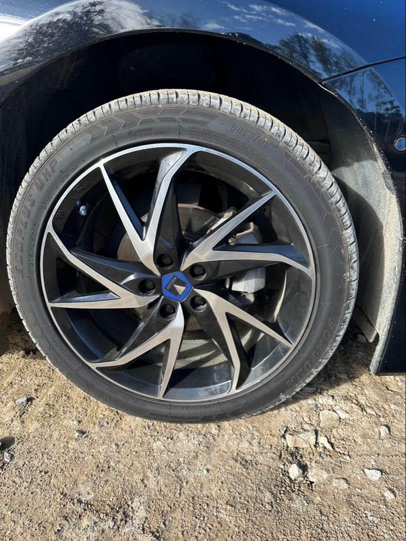 17インチ アルミホイール & タイヤ4本セット FORTUNA 50プリウス