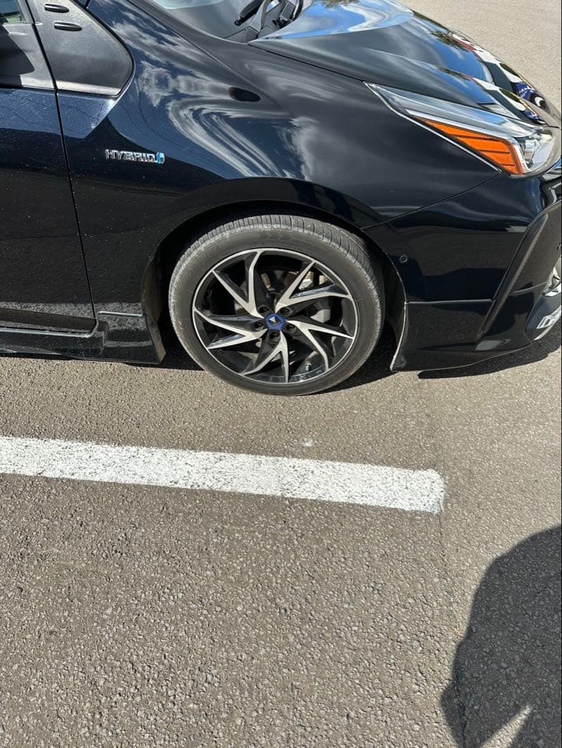 17インチ アルミホイール & タイヤ4本セット FORTUNA 50プリウス