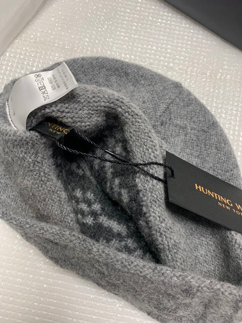 HUNTING WORLD 新品未使用ラムウールマフラー＋ニットキャップセット