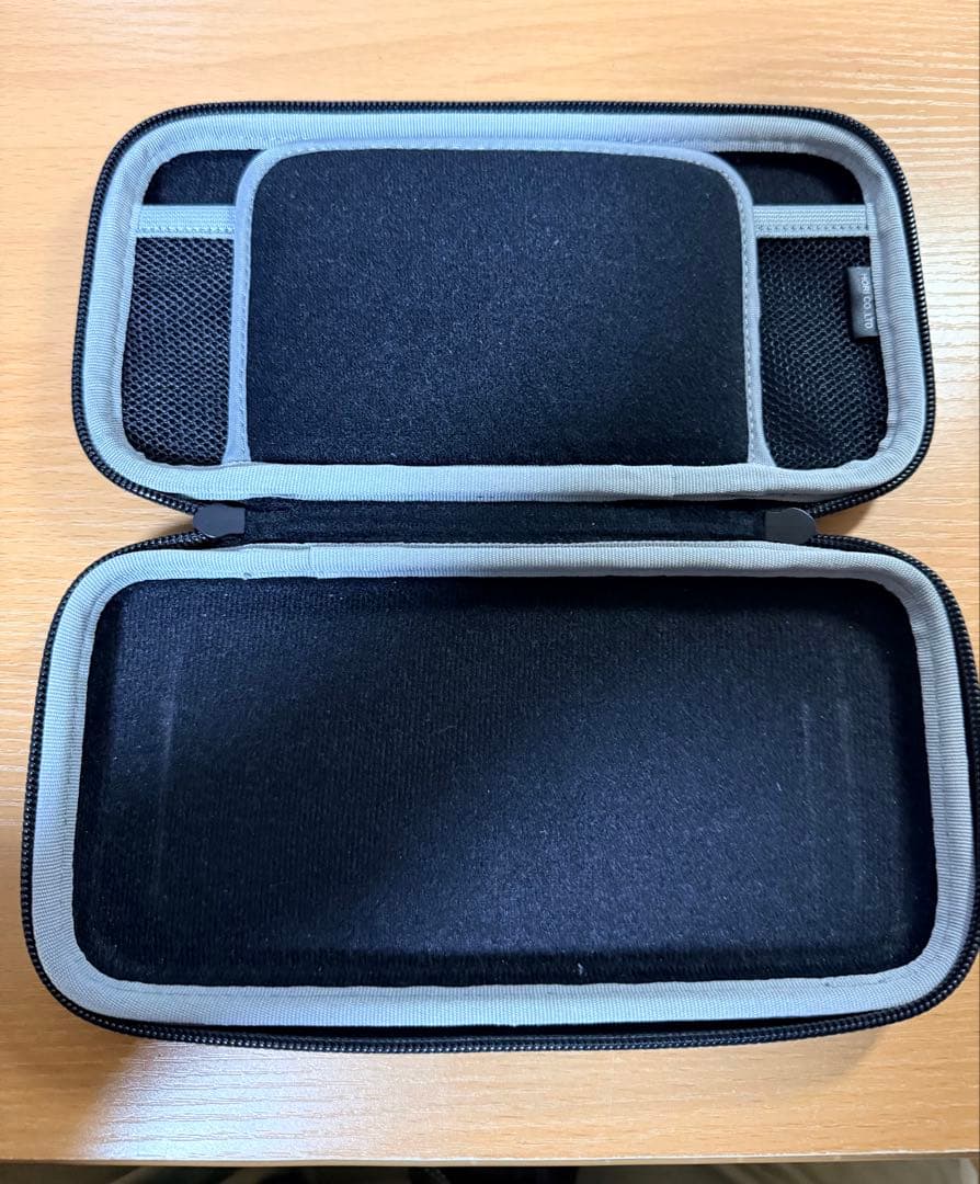 NintendoSwitch Liteグレー 本体 純正カバー・フィルム装着済み