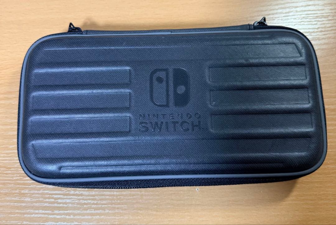 NintendoSwitch Liteグレー 本体 純正カバー・フィルム装着済み