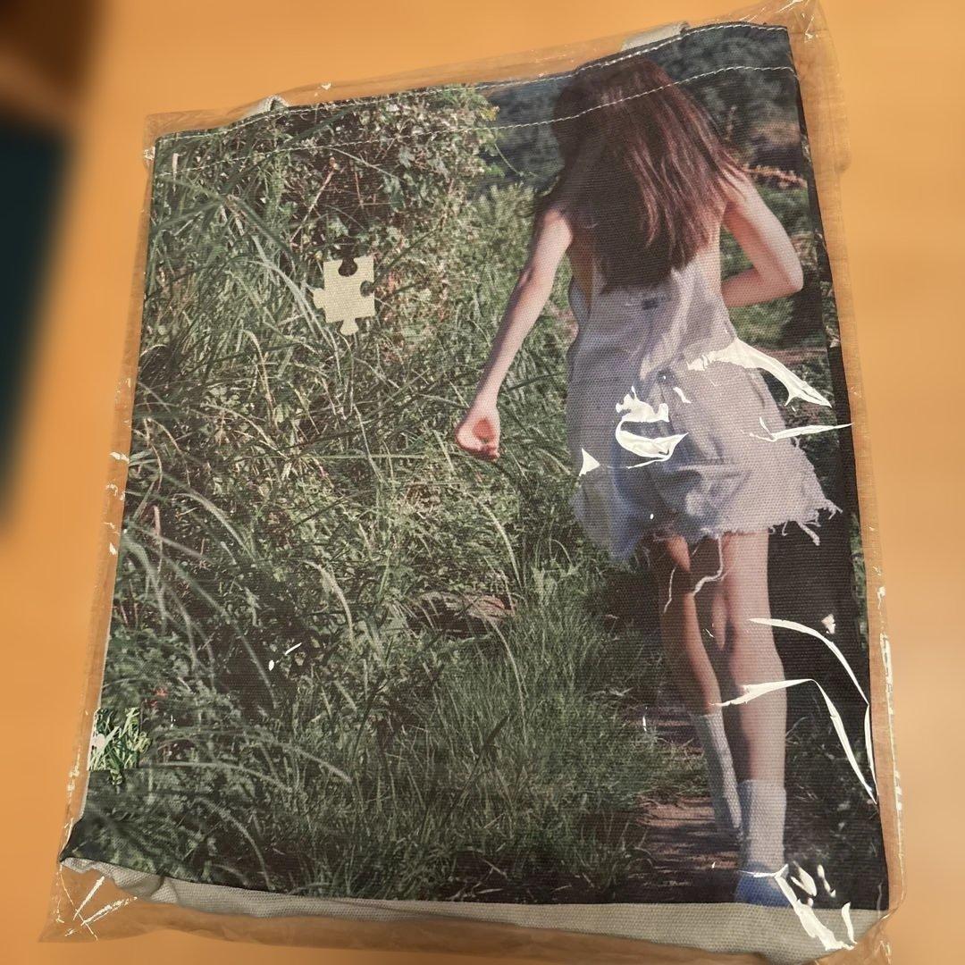 J2NNI5 トートバッグ