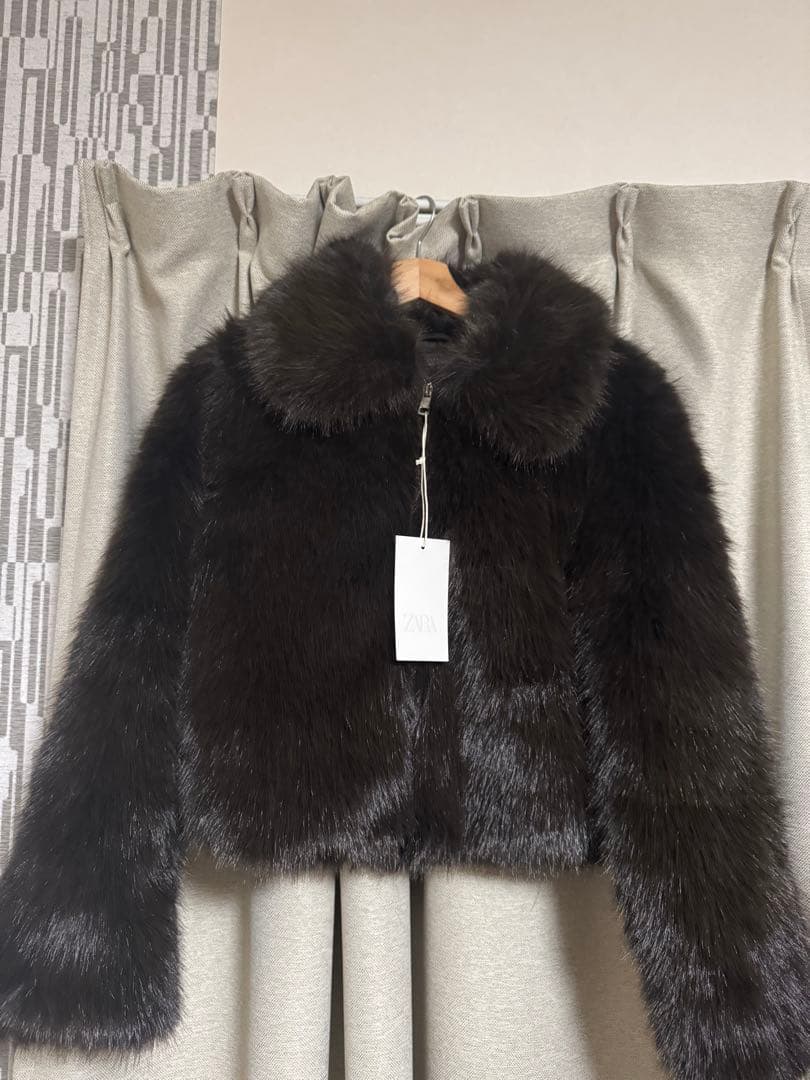 未使用ZARA フェイクファーラペルショートコートブラウン s