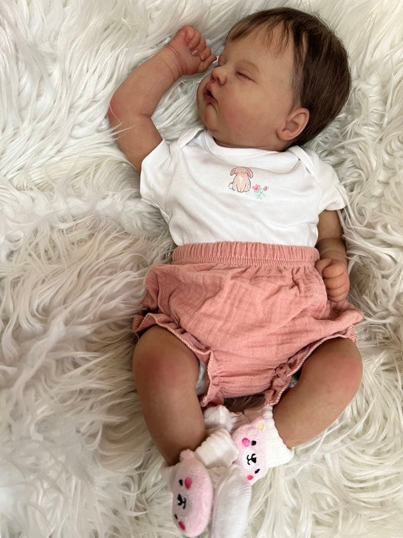 【リボーンドール】 Quinbee