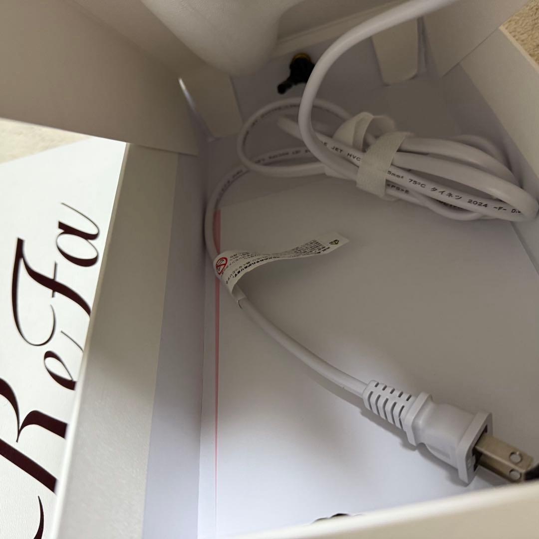✨美品✨️ 【お買い得】リファ ビューテックドライヤー スマート ホワイト