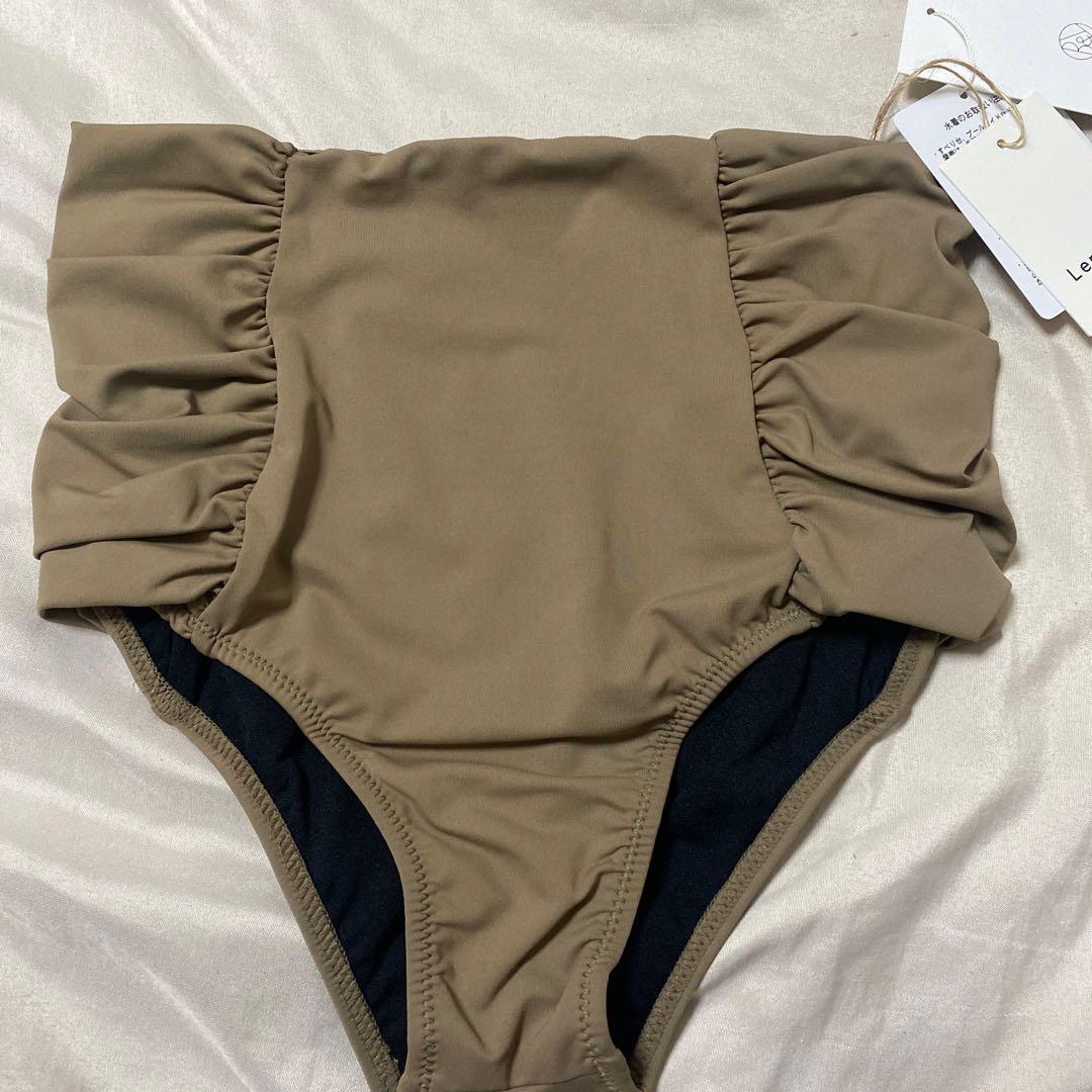 Lepidos レピドス　ソリッド上下水着